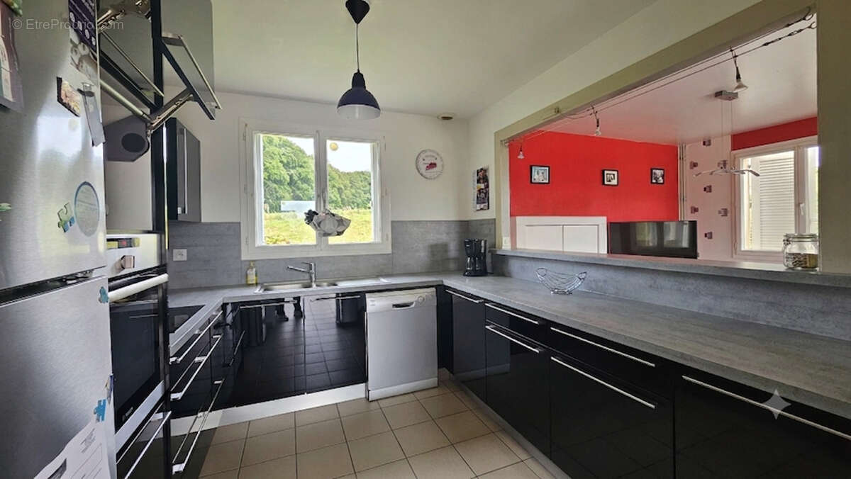 Maison 173 m² à Grainville-La-Teinturiere  - photo 4