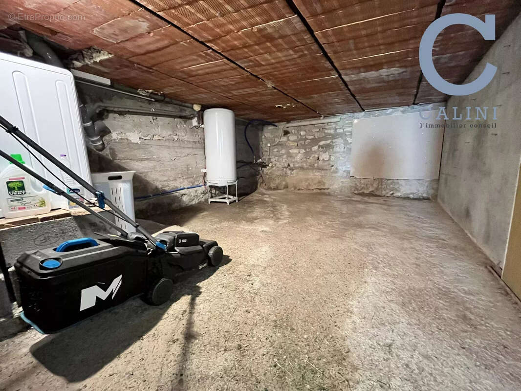 Maison à LA CALMETTE