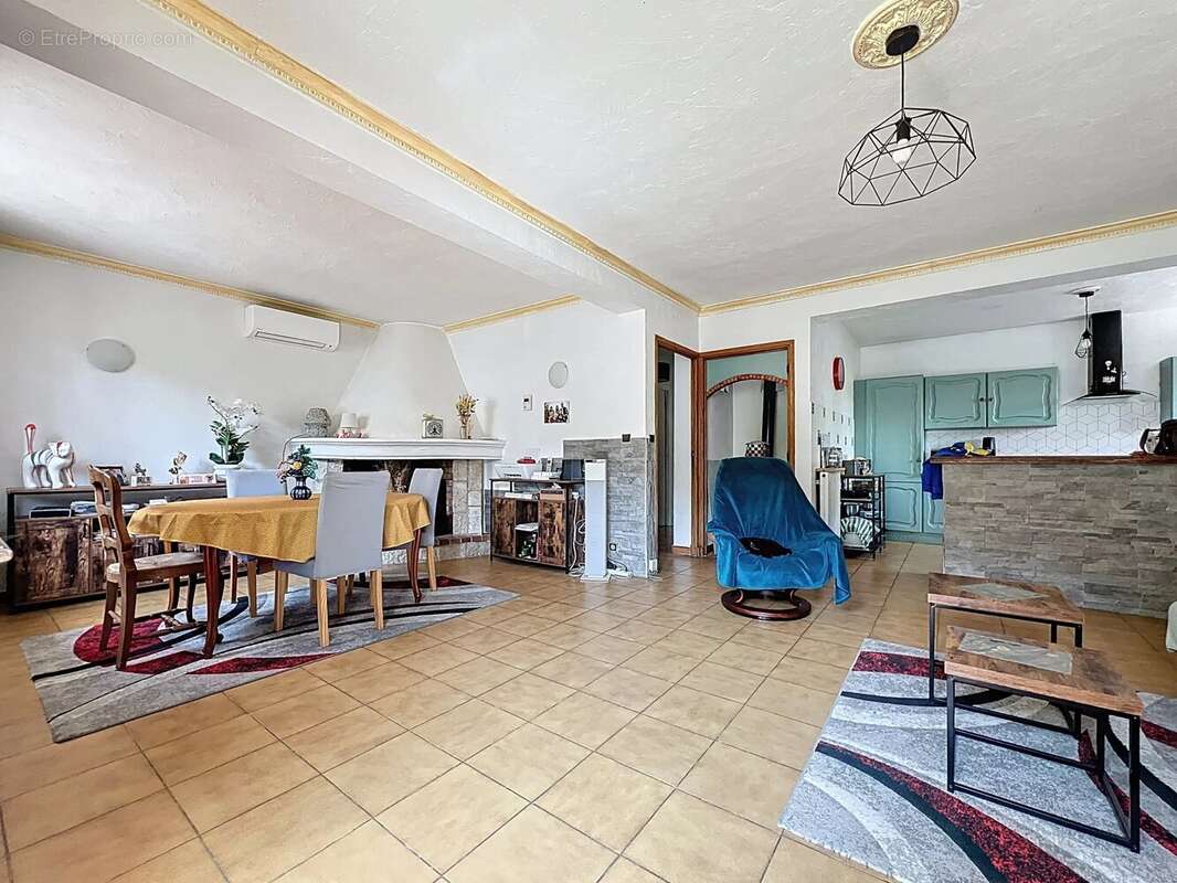 Appartement à CAGNES-SUR-MER