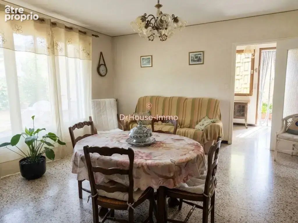 Maison 4 pièces 80 m² à vendre à Six-Fours-Les-Plages (83140) - photo 7