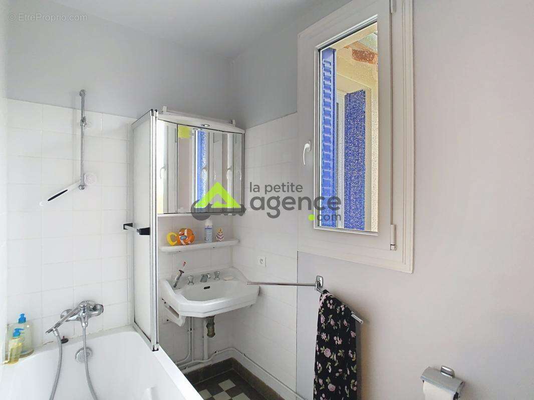 Maison à CHAMPAGNAT