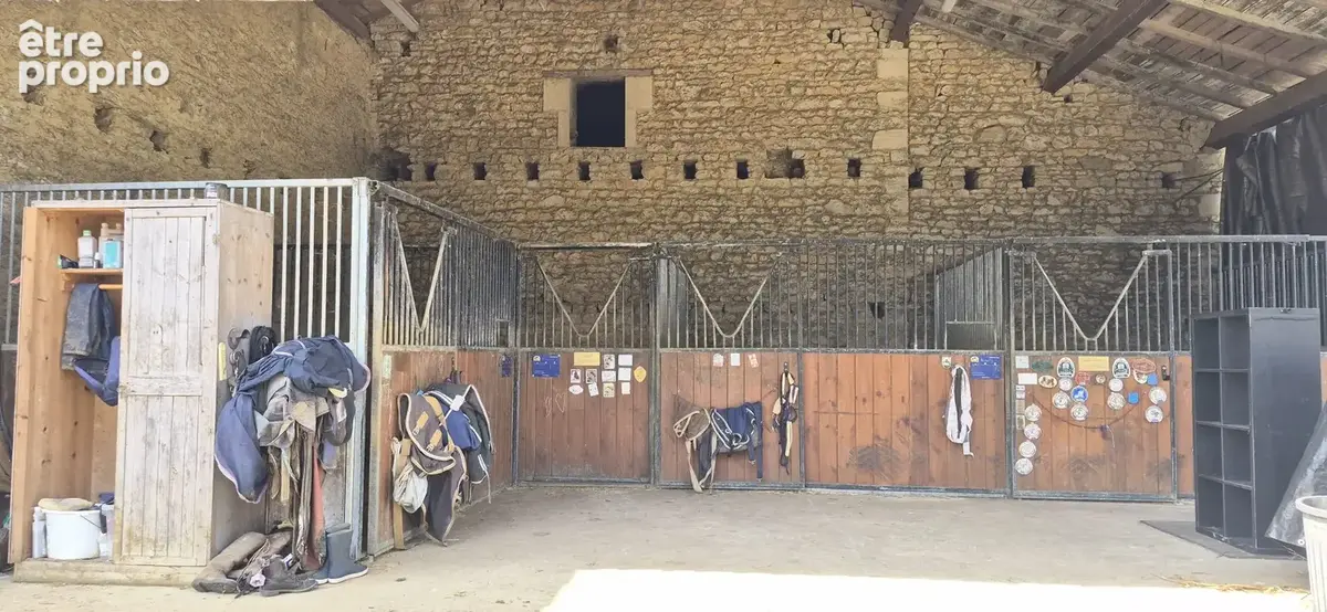 Maison à BRIZAMBOURG