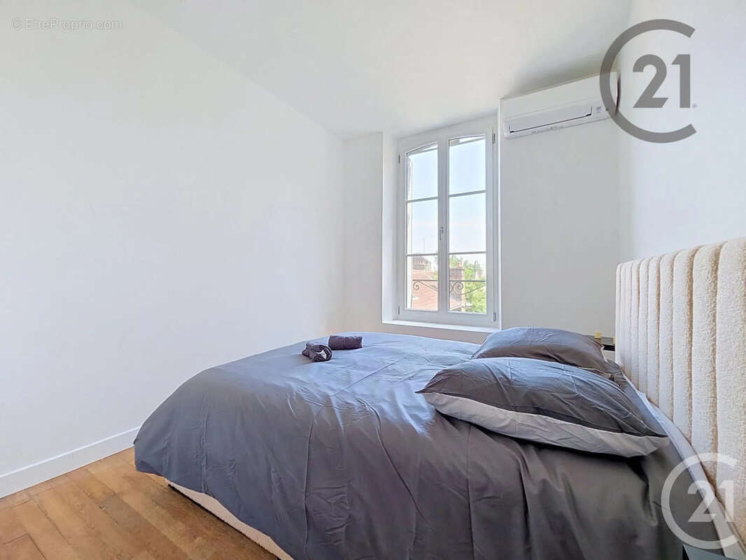 Appartement 85 m² à Sainte-Savine  - photo 9