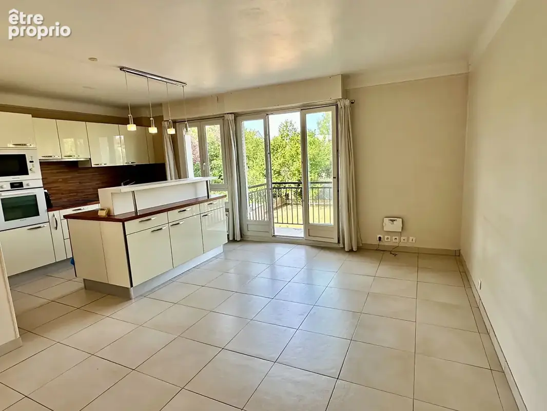 Appartement à LE PERREUX-SUR-MARNE