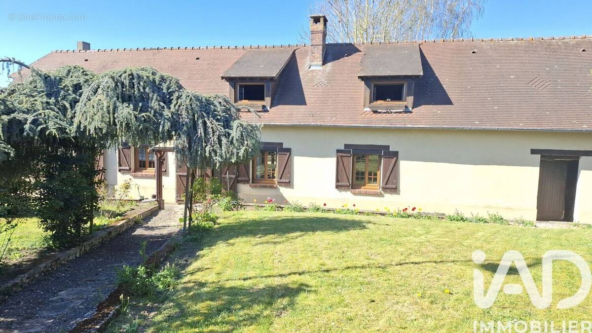 Photo 1 - Maison à BRETEUIL