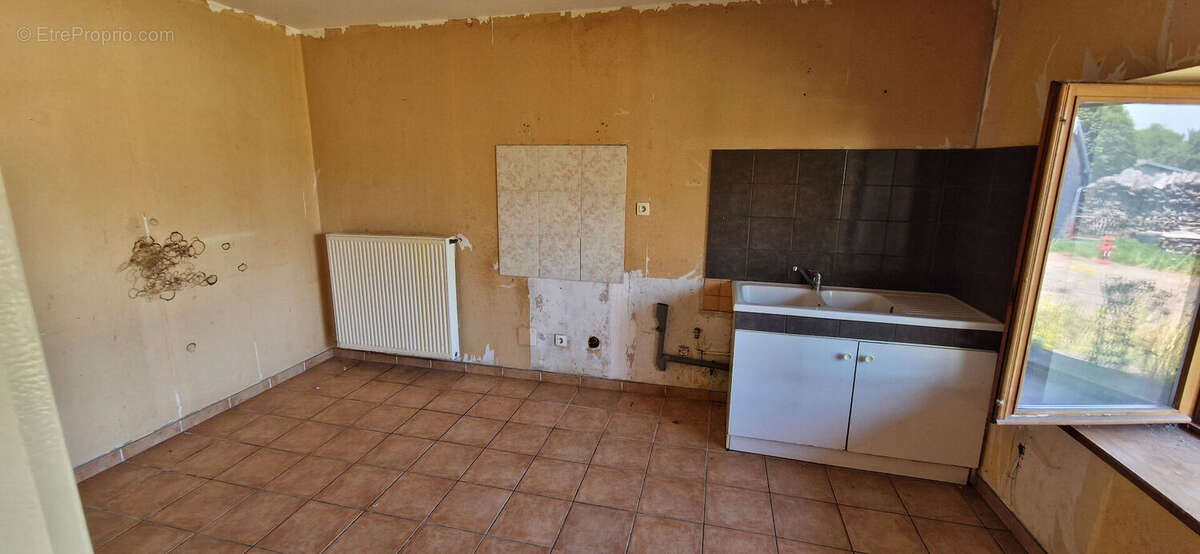 Maison à PASSAVANT-LA-ROCHERE