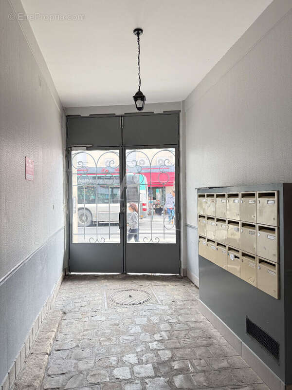 Appartement à ASNIERES-SUR-SEINE