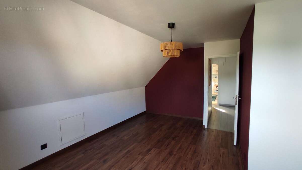 Maison à VIENNE-EN-VAL