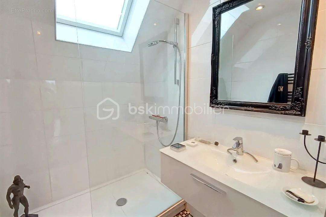 Maison à OLORON-SAINTE-MARIE