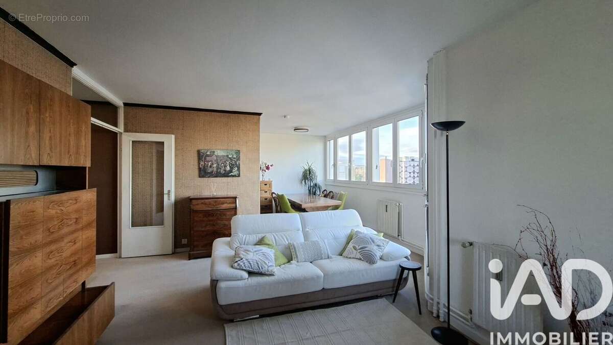 Photo 2 - Appartement à BAGNOLET