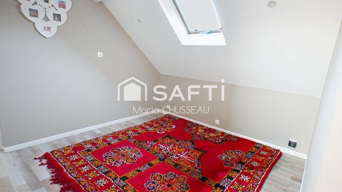 Maison 175 m² à Mezieres-Sur-Seine  - photo 7