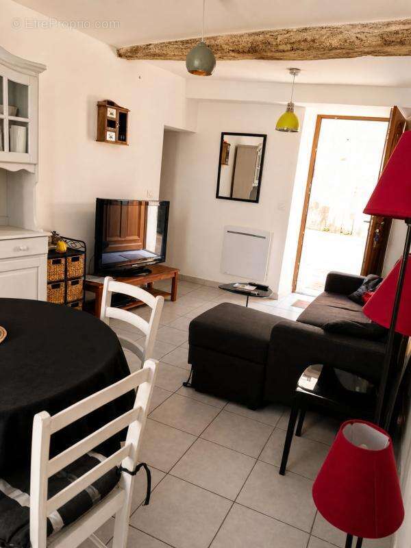 Appartement à MALAUCENE