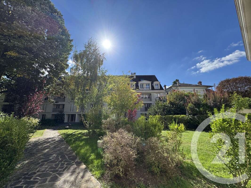 Appartement à FONTAINEBLEAU