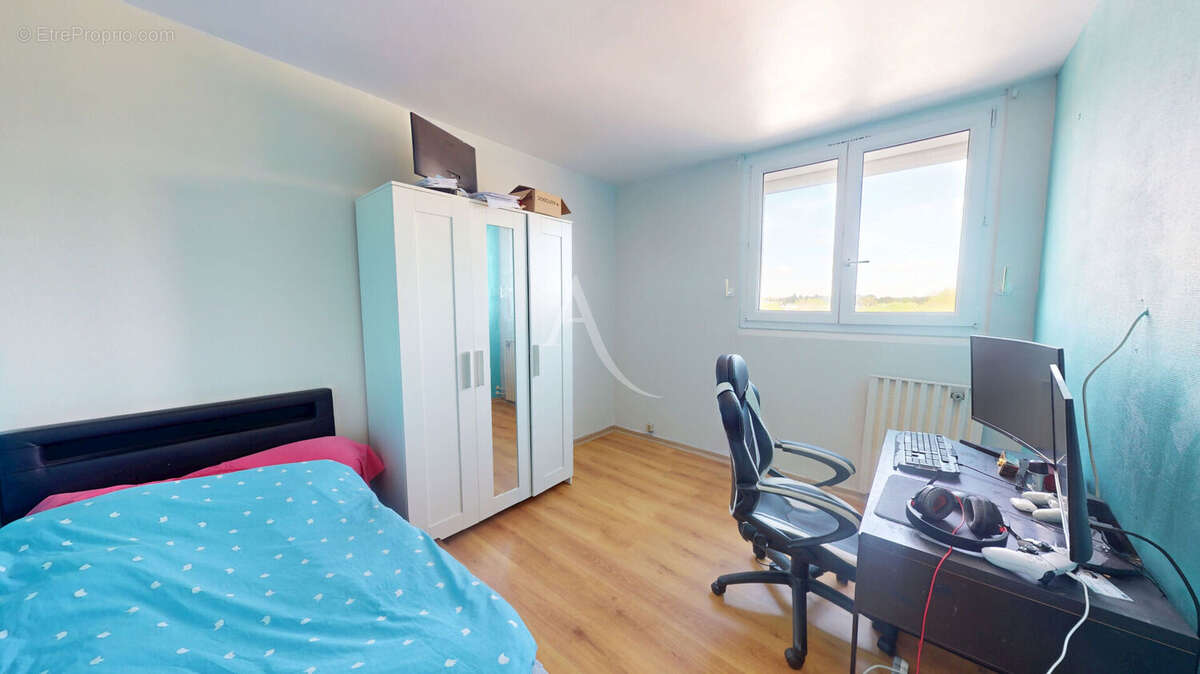 Appartement à CHILLY-MAZARIN