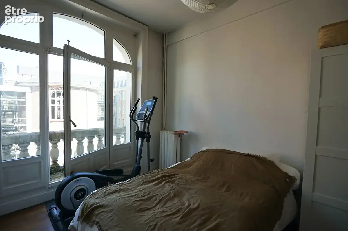 LILLE - HYPER CENTRE - Appartement 3 chambres avec Balcon - photo 11