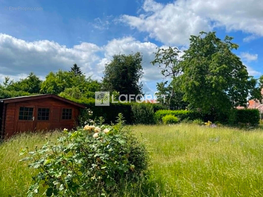 Aulnoye-Aymeries / Vaste Maison de 161 m2 à usage d'habitation et de commerce avec parking, abri de jardin sur terrain de 1100 m - photo 15