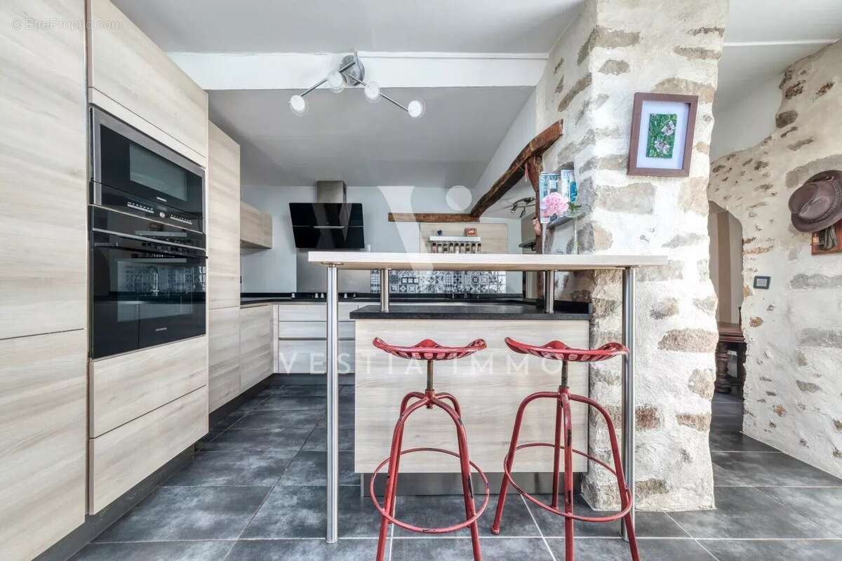 Maison à LEUVILLE-SUR-ORGE