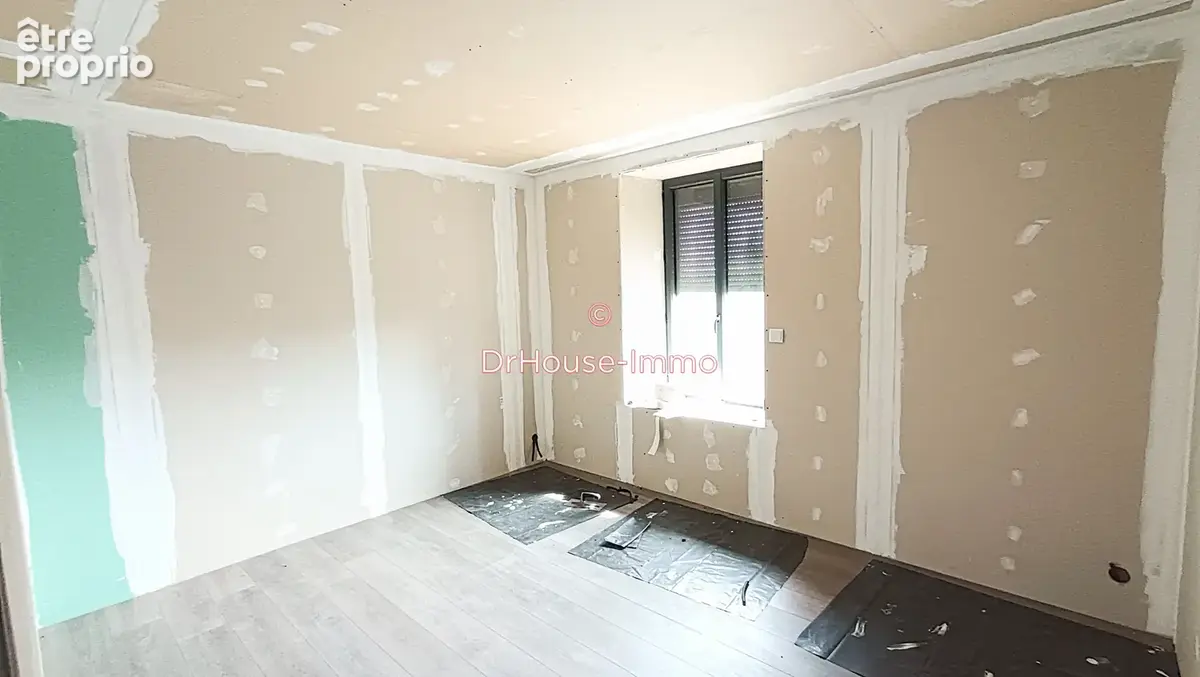 Maison 169 m² à Coulonges-Thouarsais  - photo 5