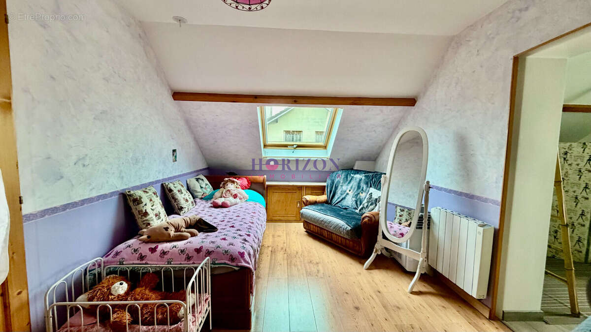 Maison à GOUSSAINVILLE