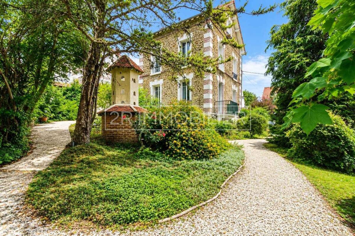 Vue principale - Maison à POMPONNE