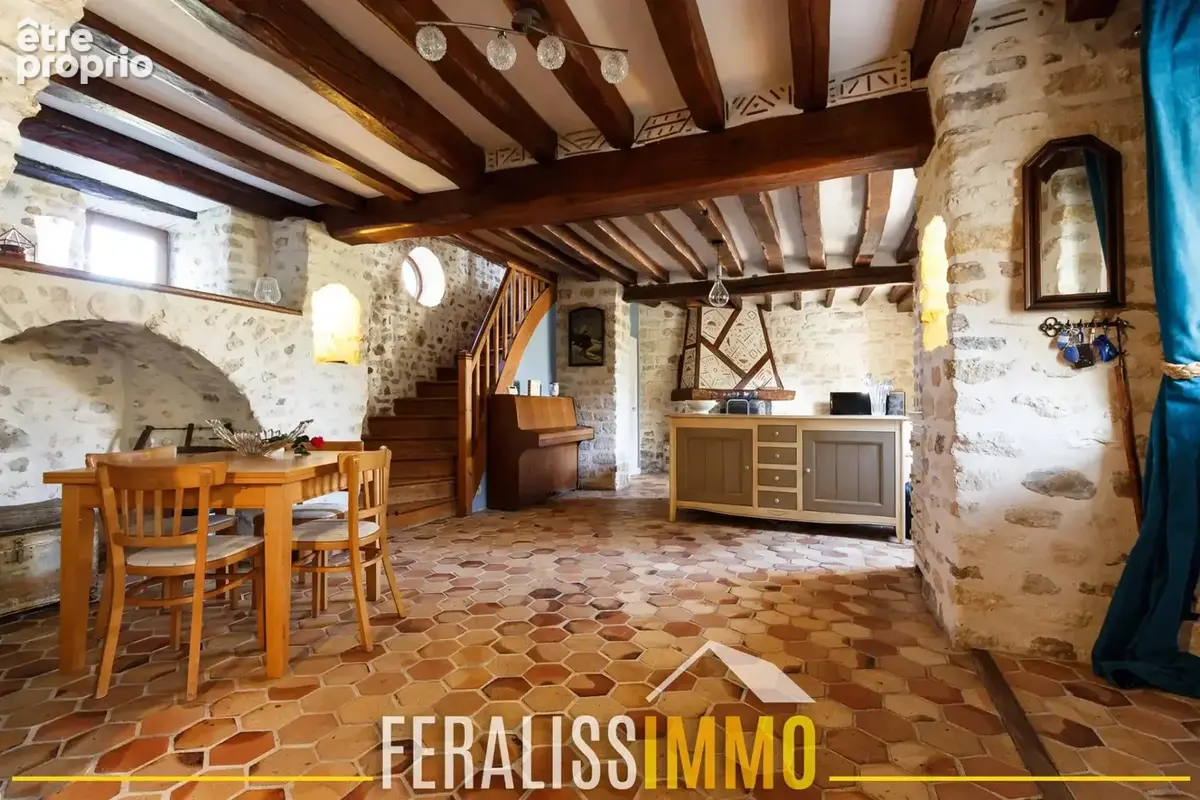 Magnifique maison en pierre sur jardin fleuri ! - photo 19