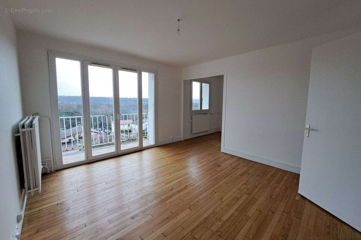 T3 de 68 m² à Vernaison, La Chapelle au prix de vente de 141 000 € - photo 4