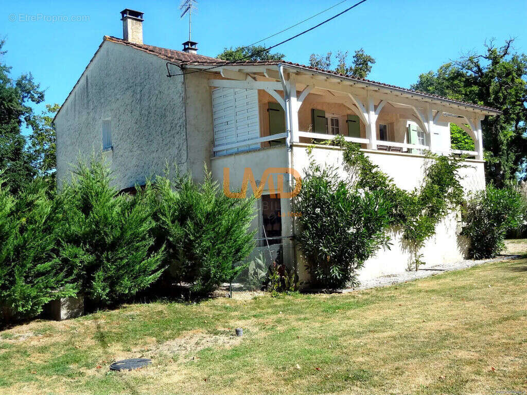 Maison sur étage de 124 m2 avec piscine - photo 3
