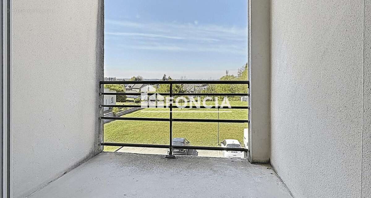 Appartement à SAINT-GEORGES-DES-GROSEILLERS