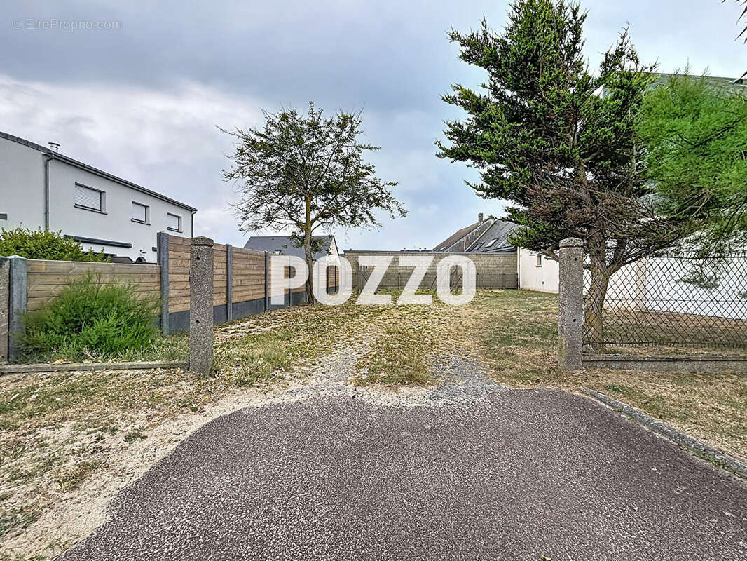 Appartement à GOUVILLE-SUR-MER