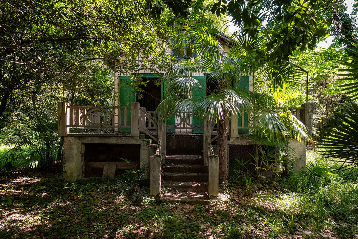 Maison et Parc Quillan 6 pièce(s) Rare et Unique - photo 12