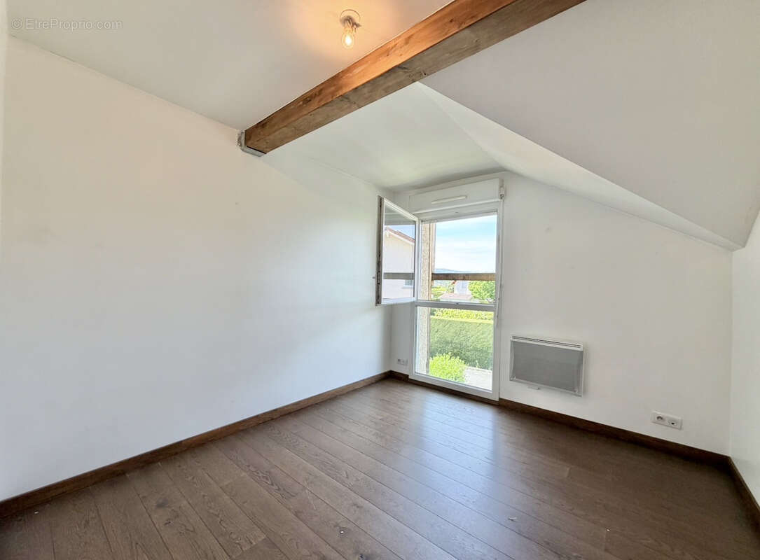 Appartement à SAINT-PIERRE-EN-FAUCIGNY
