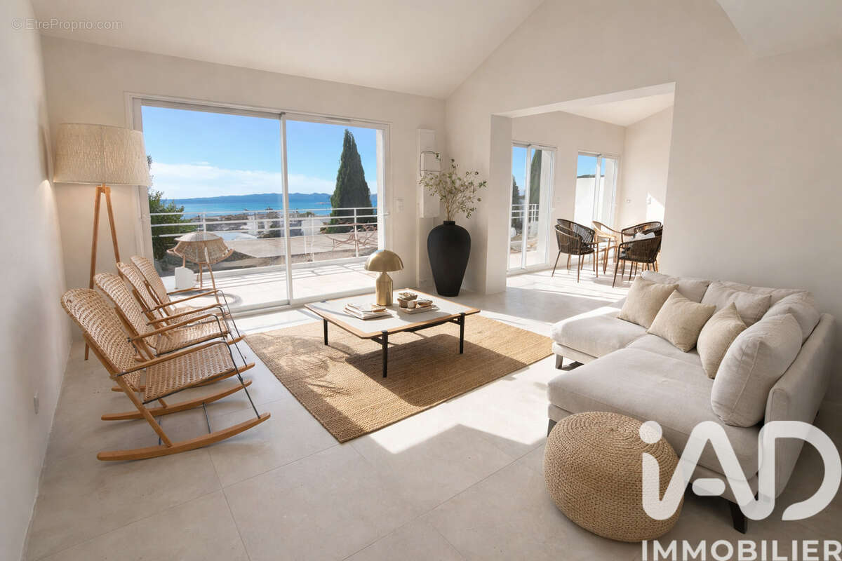 Photo 2 - Appartement à LE LAVANDOU