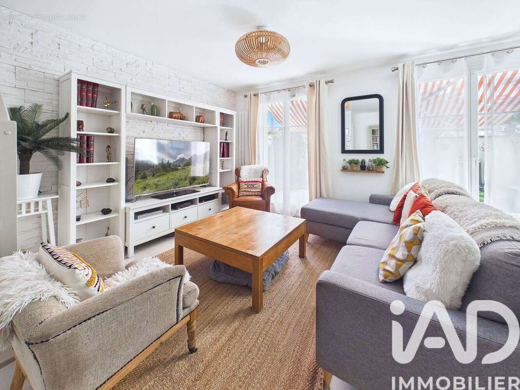 Photo 6 - Maison à LIEUSAINT