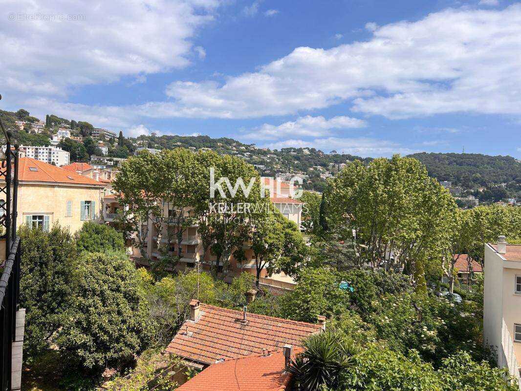Appartement à LE CANNET