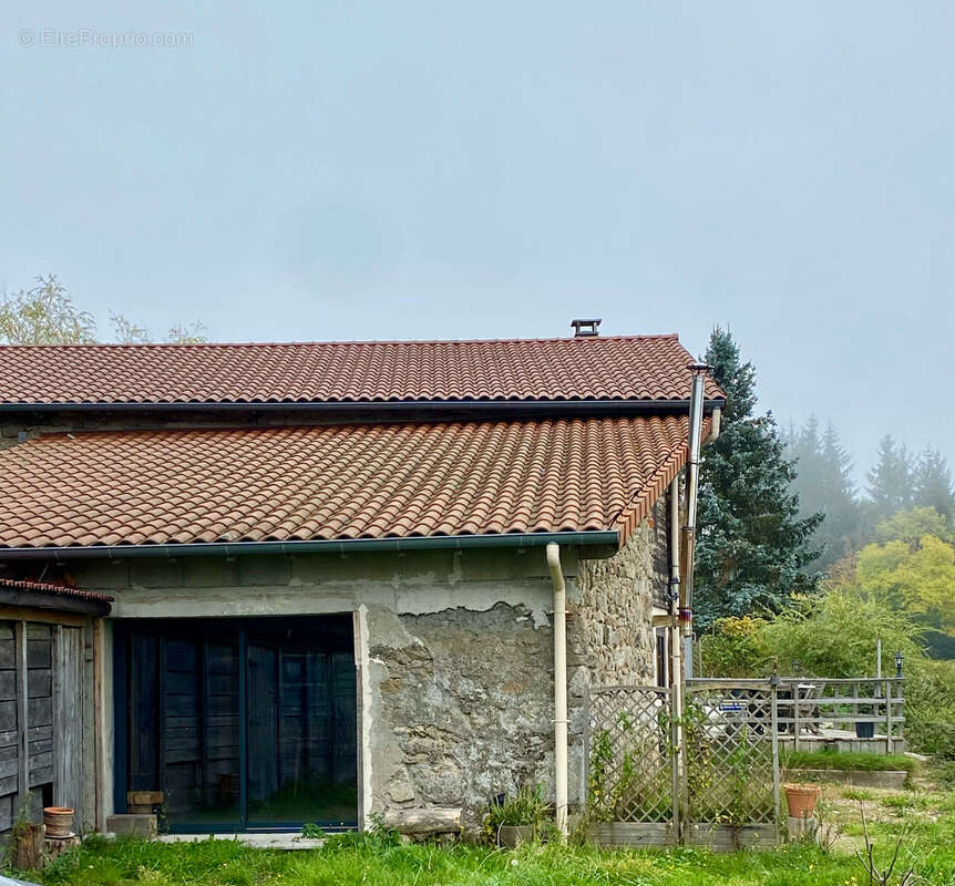 Sous compromis - Maison en pierres 160 m2 dans un environnement préservé avec vue ! - photo 17