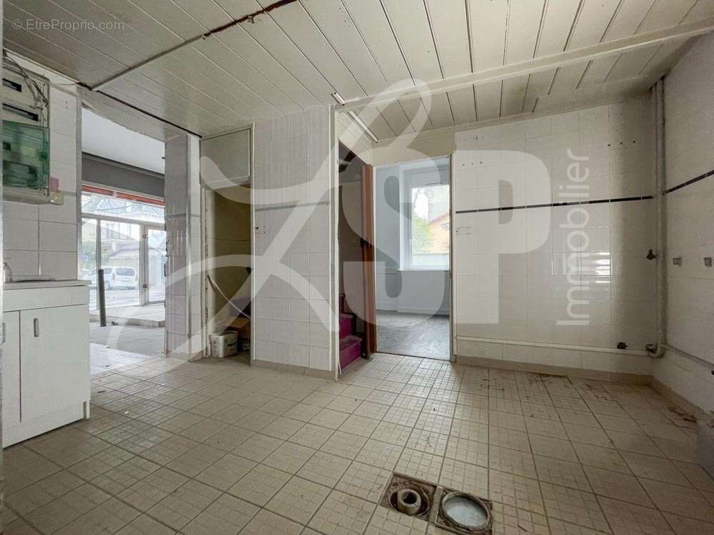 Local d'activité - Commerce à GRENOBLE