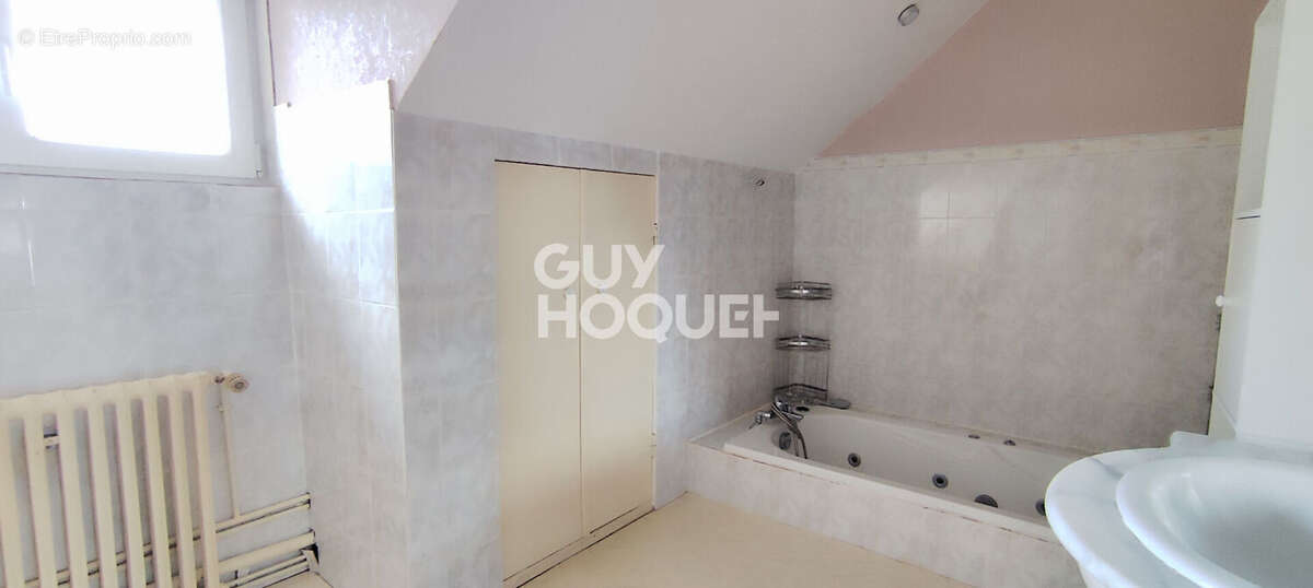 Ensemble immobilier proche N154 - photo 10