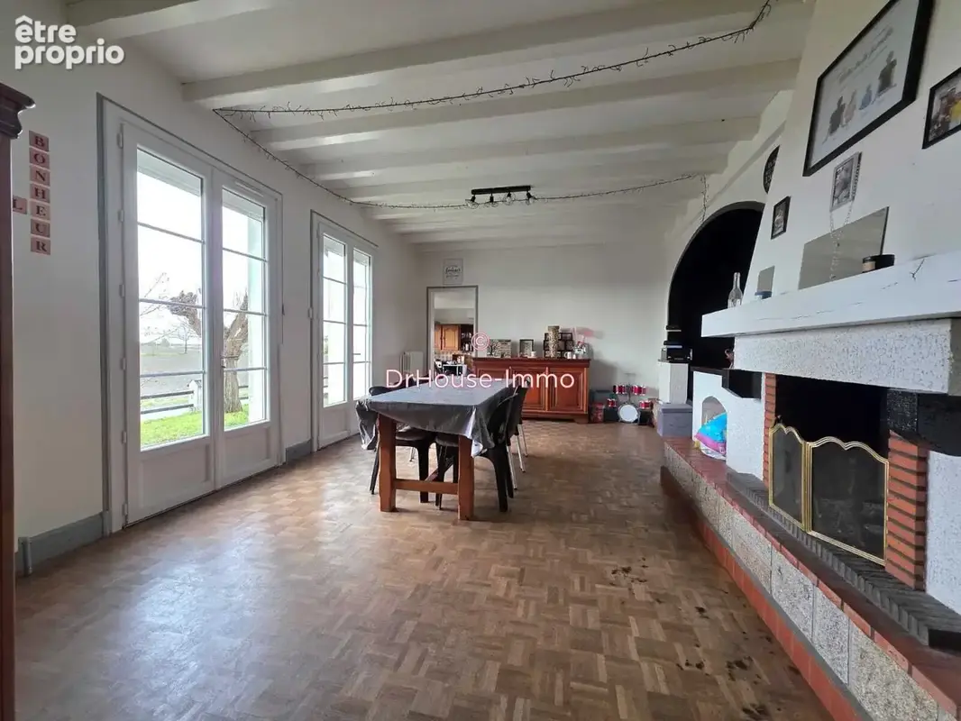 Maison 108 m² à Chaille-Les-Marais  - photo 3