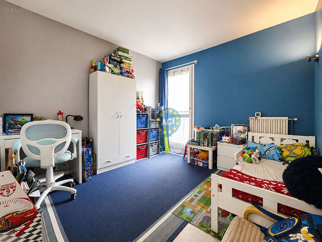 Appartement 76 m² - Mantes La Jolie - type F4 - Garage - cave - photo 6