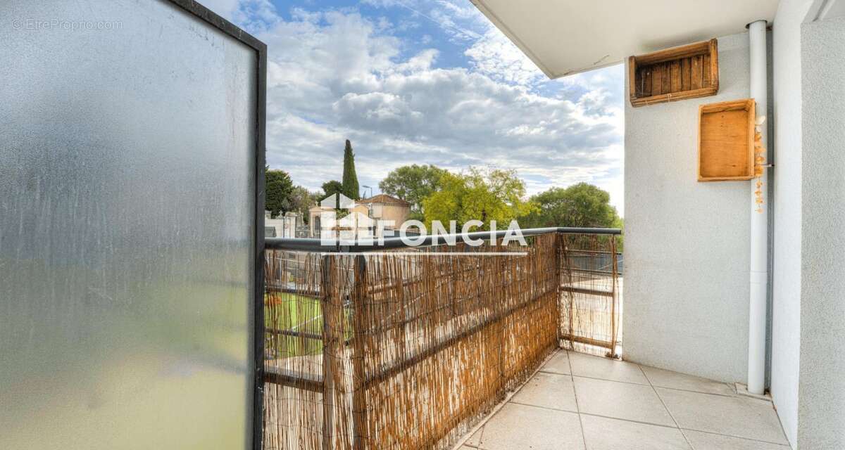 Appartement à VALLAURIS