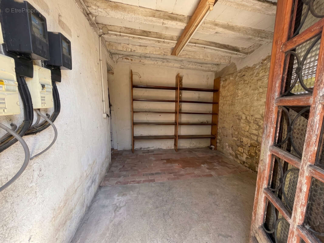 Grande grange de plain-pied au cœur de Fay-aux-Loges - photo 4