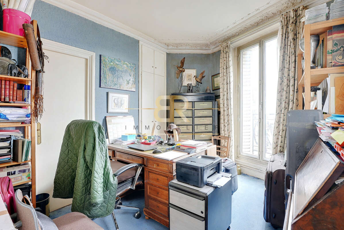 Appartement à PARIS-10E