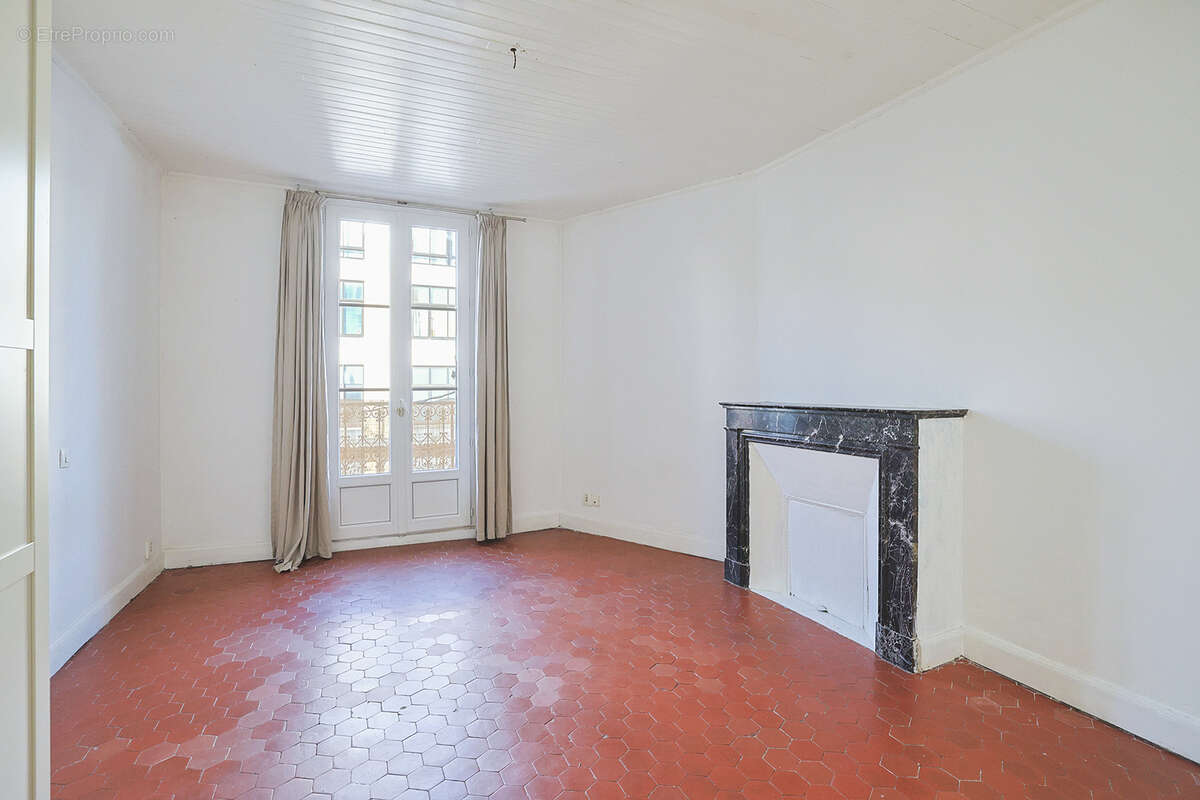 Appartement à HYERES