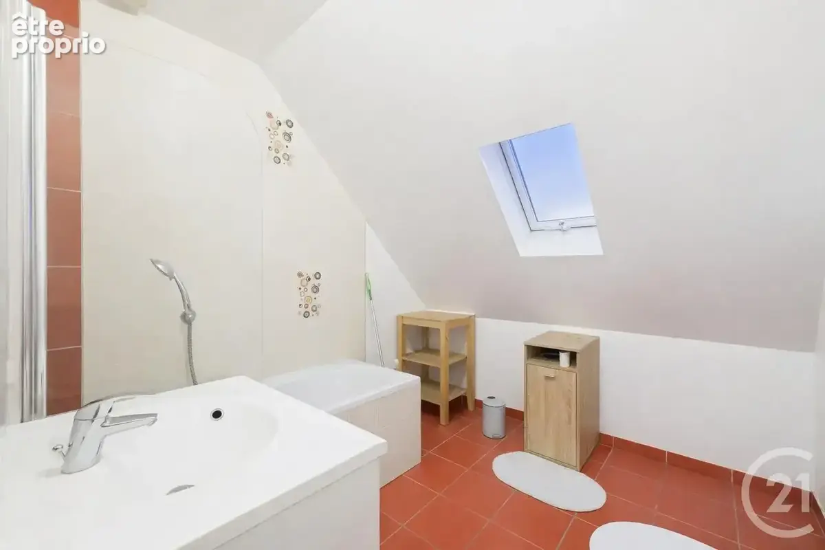 Maison 4 pièces 78 m² à vendre à Chartres (28000) - photo 6