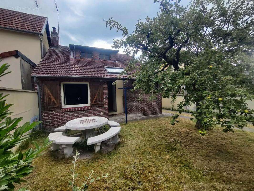 Maison à SOTTEVILLE-LES-ROUEN