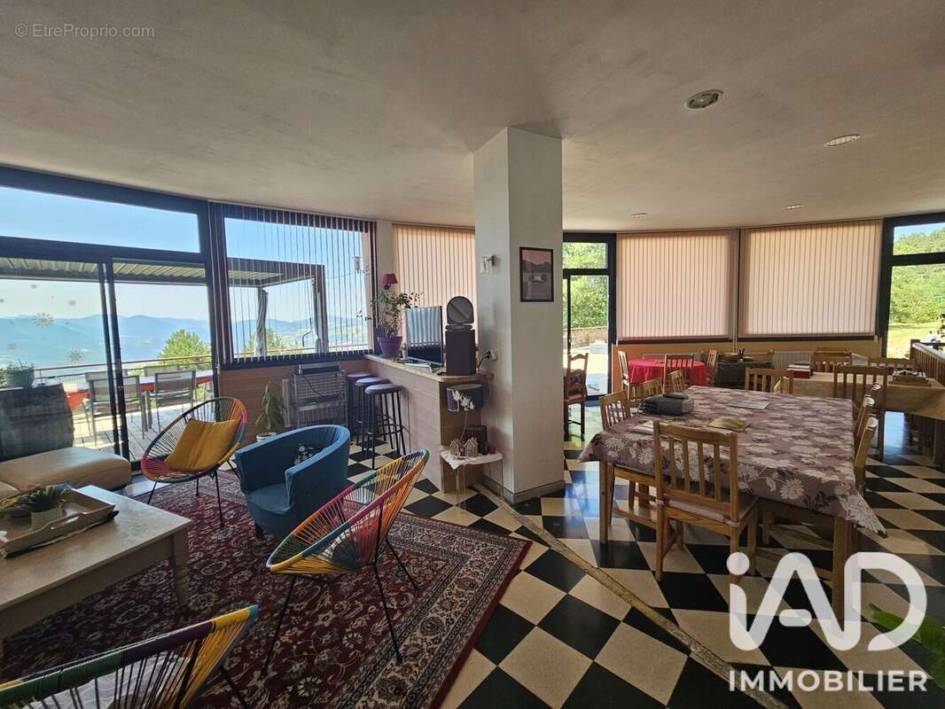 Maison 532 m² à La Batie-Neuve  - photo 5
