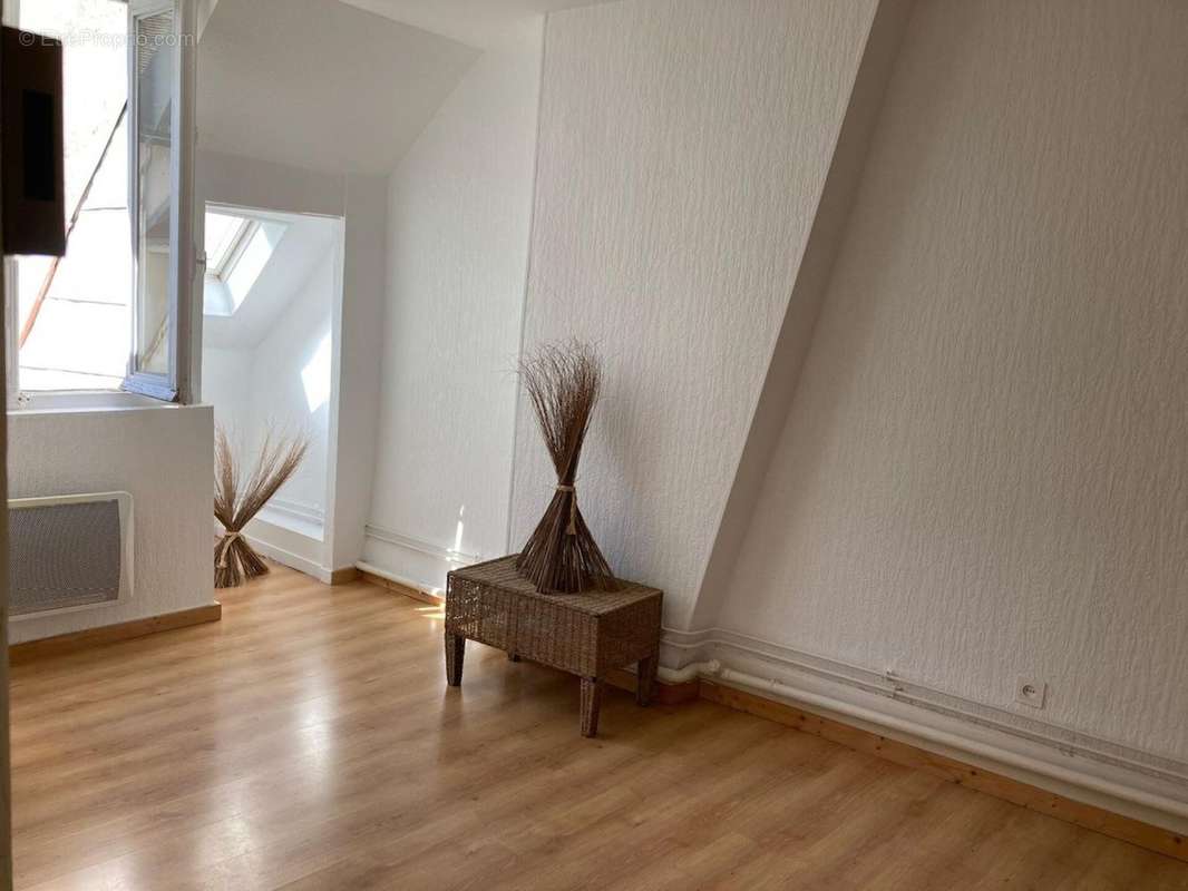 Photo 6 - Appartement à LONS-LE-SAUNIER