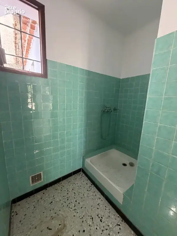 Vend Maison T4 avec garage à rénover - photo 5