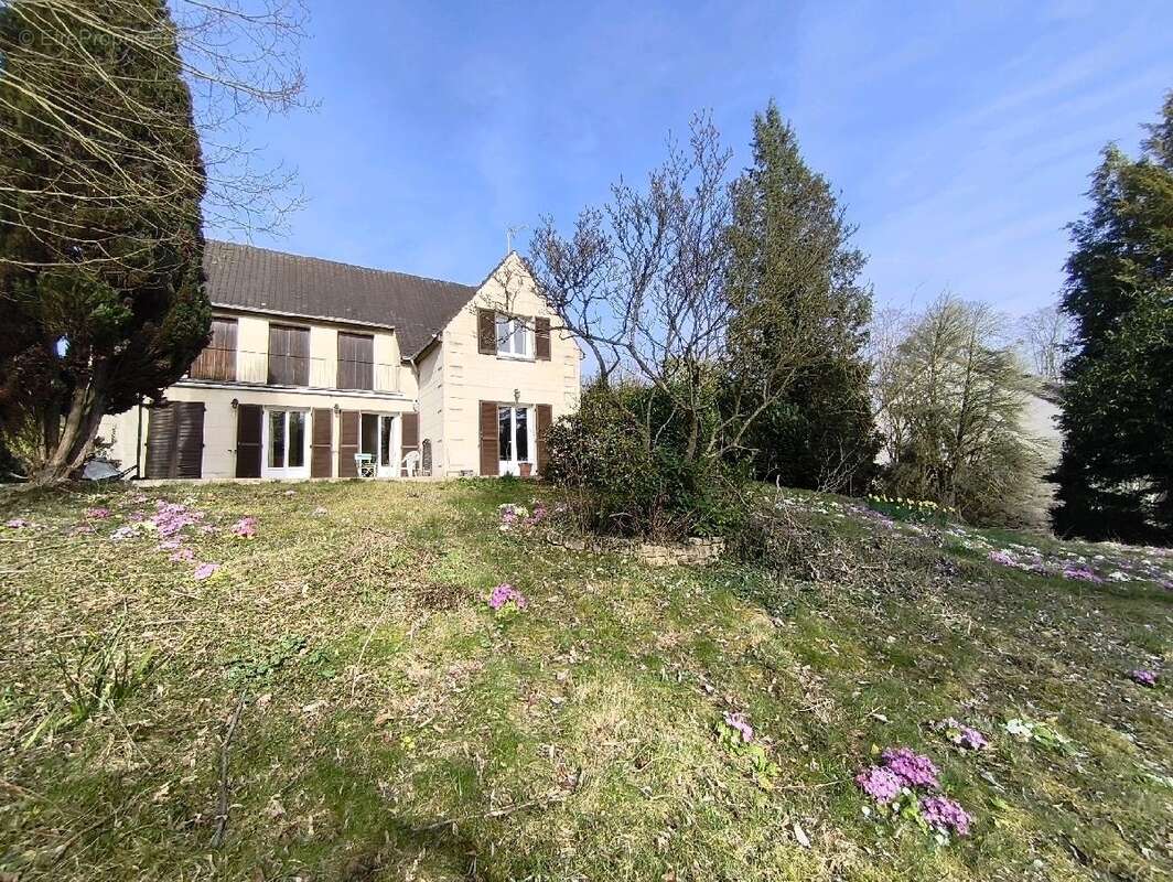 Maison à L&#039;ISLE-ADAM