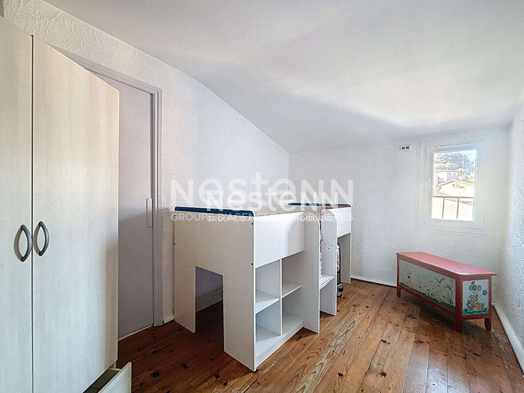 Appartement à VALLAURIS